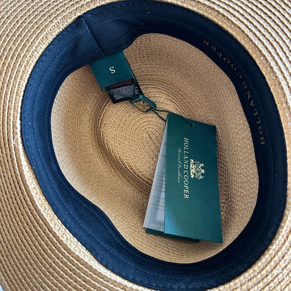 Stylish Tan Fedora Hat with Black Band - Picture 2 of 3